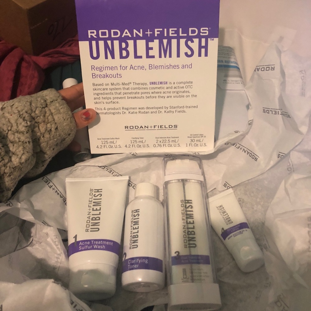 Rodan+fields acne regimen ( brand new )